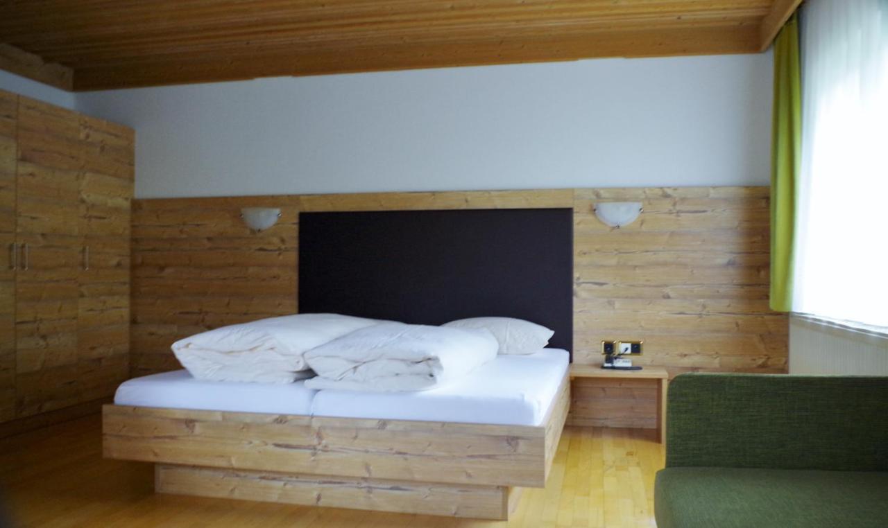 Hotel Edi Samnaun Bagian luar foto