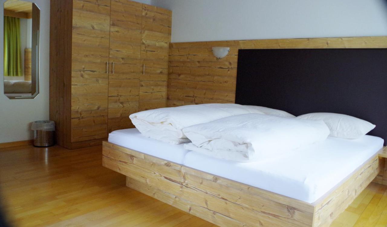 Hotel Edi Samnaun Bagian luar foto