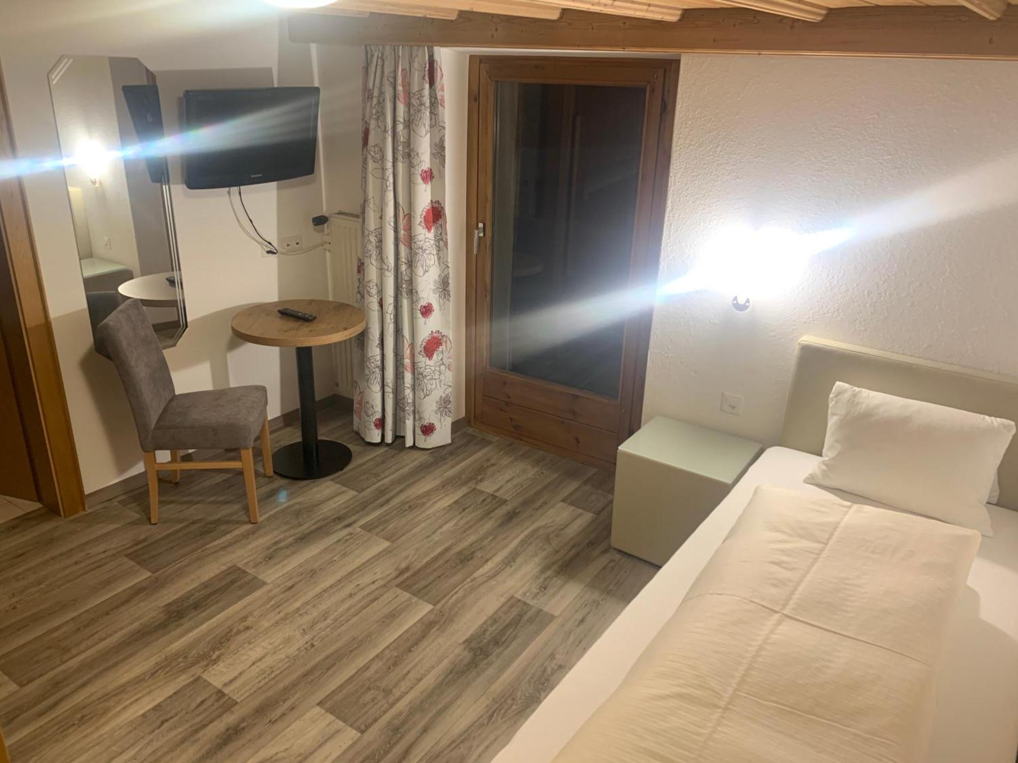 Hotel Edi Samnaun Bagian luar foto