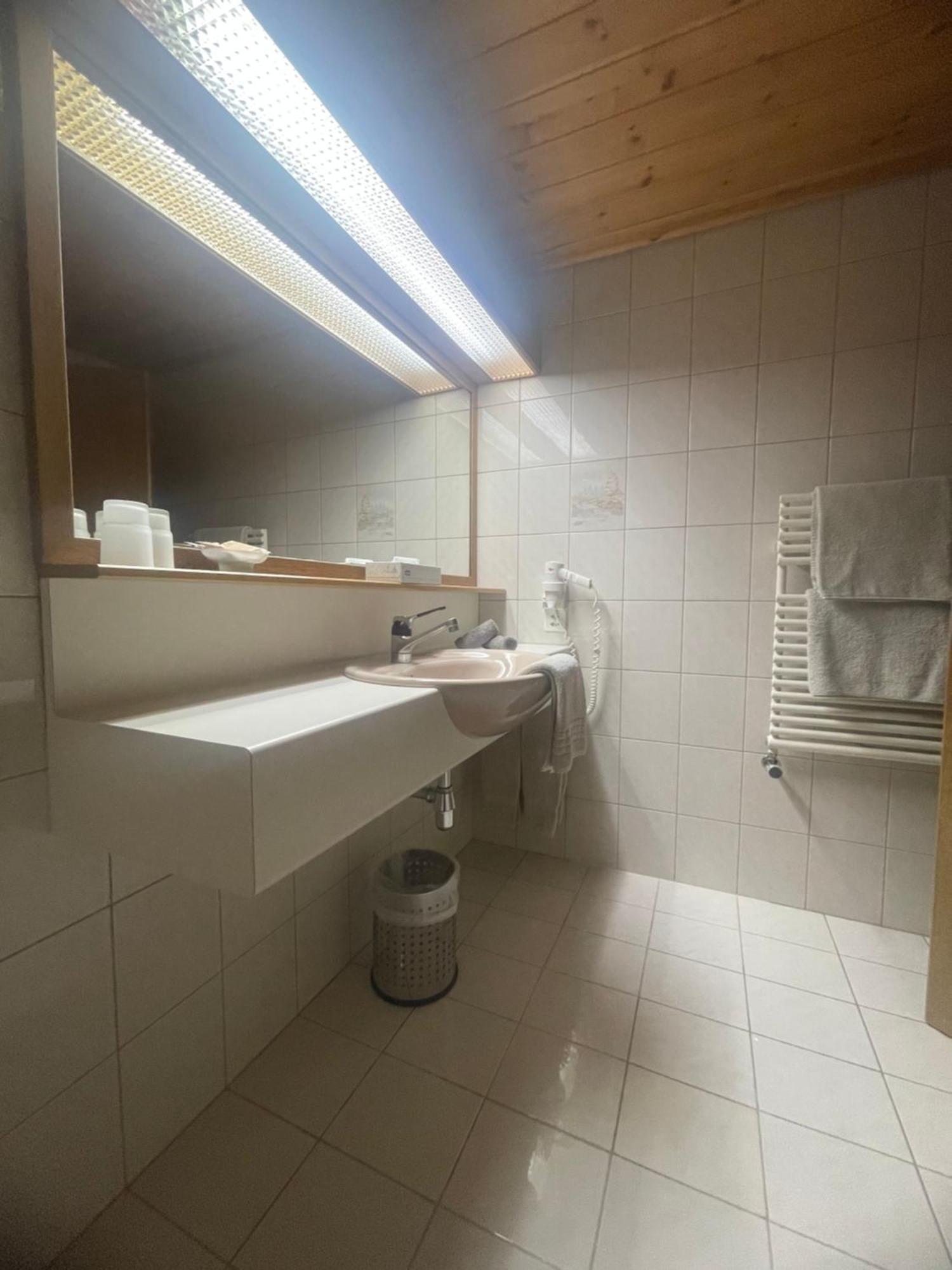 Hotel Edi Samnaun Bagian luar foto